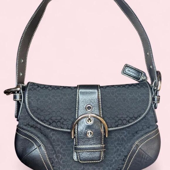 Coach Handbags - Vintage y2k Coach bag